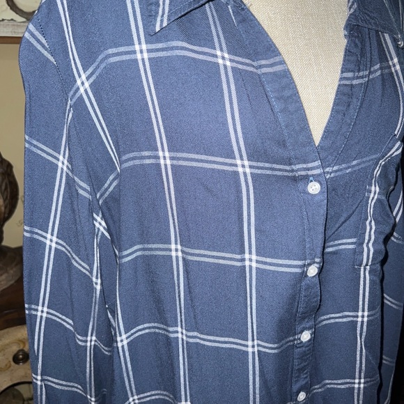Est. 1946 Women's Plaid Tie Sleeve Shirt Plus Size 26/28W Blue White Top Button - Picture 3 of 10